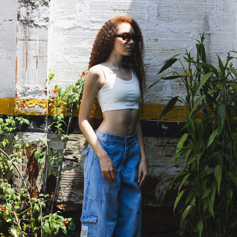 TOP GIRLS FULL BOTTOM