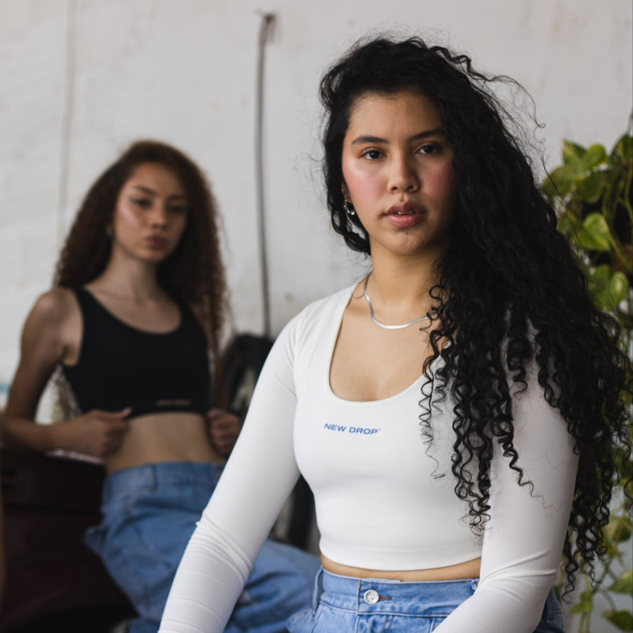 BASIC LONG SLEEVE TOP